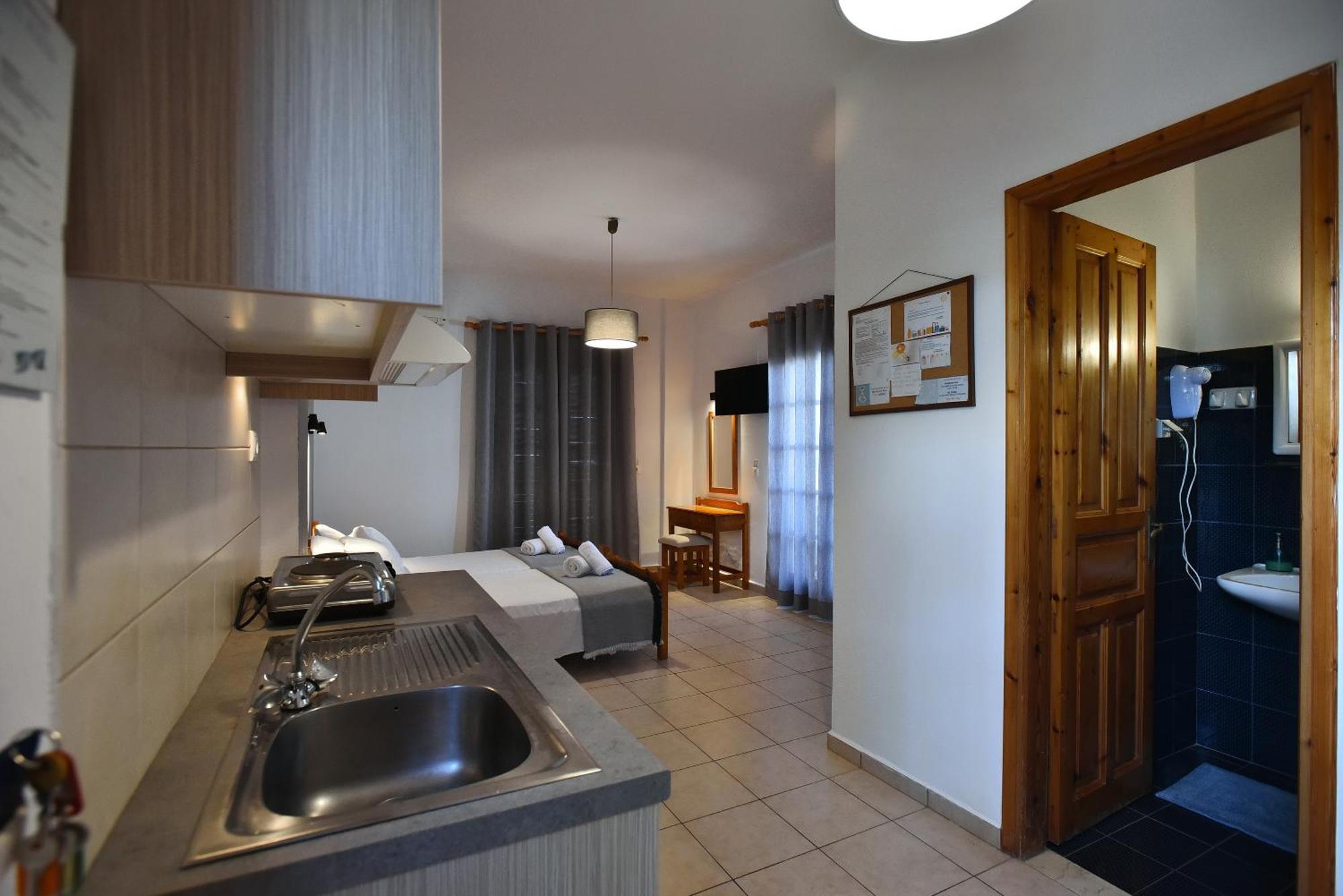 Mari Evans Apartments Kato Gouves Ngoại thất bức ảnh